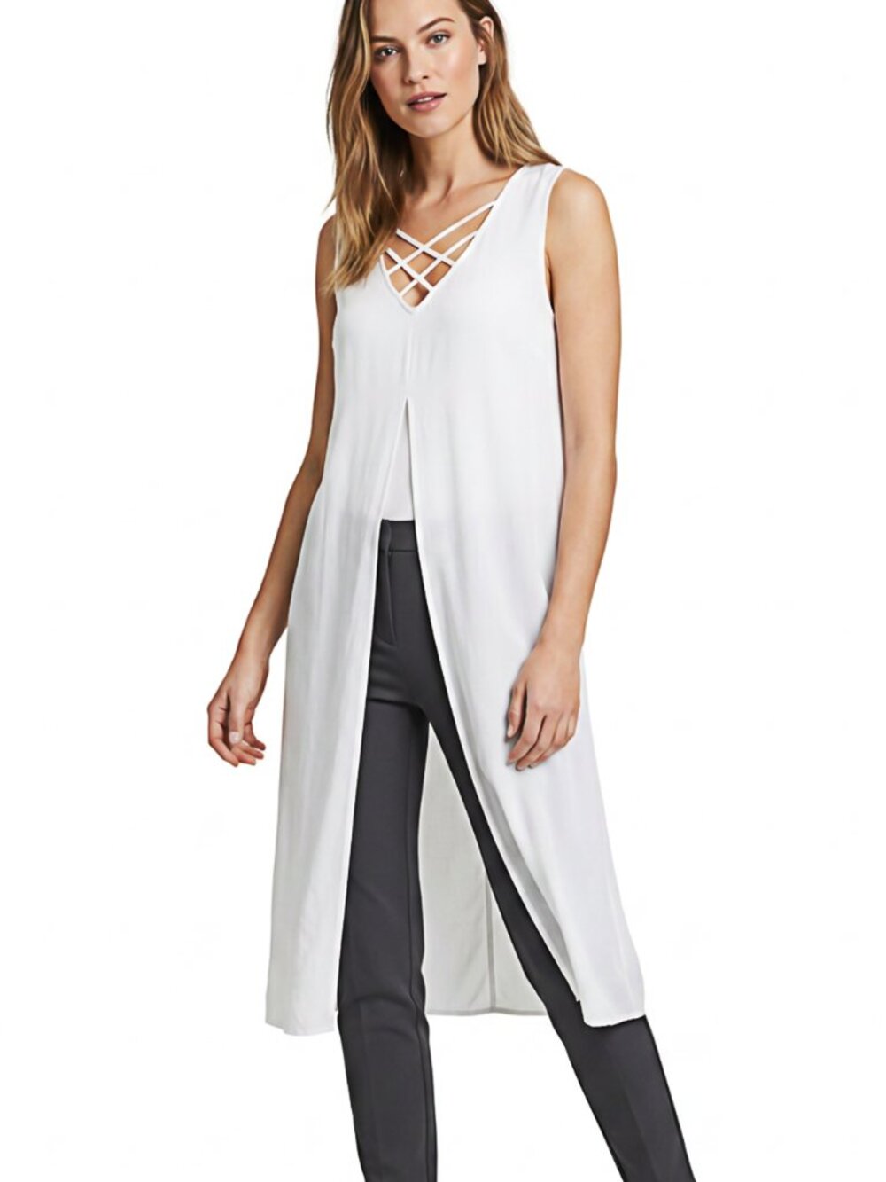Ashley Stewart White Shirt with Train Medium Size: 14/16